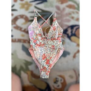 New Reiss Isla One Piece Floral Cross Front Bathing Suit Size 4